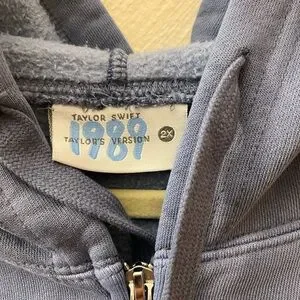 トップス Taylor hoodie knit tops gray Taylor Swift 1989 Grey Hoodie | TikTok